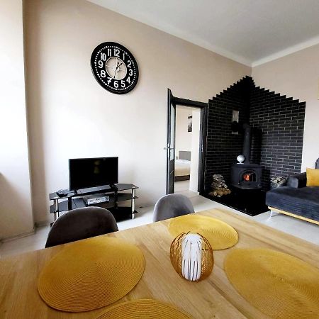 Cozy 2 Room Apartment In The Oldtown Of Kłajpeda Zewnętrze zdjęcie