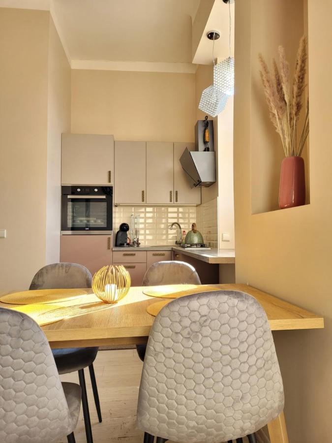 Cozy 2 Room Apartment In The Oldtown Of Kłajpeda Zewnętrze zdjęcie