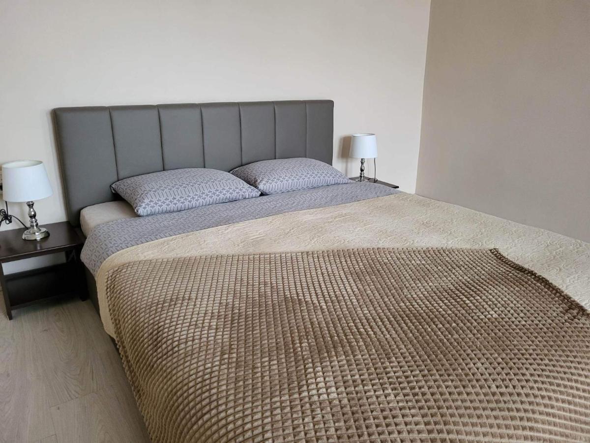 Cozy 2 Room Apartment In The Oldtown Of Kłajpeda Zewnętrze zdjęcie
