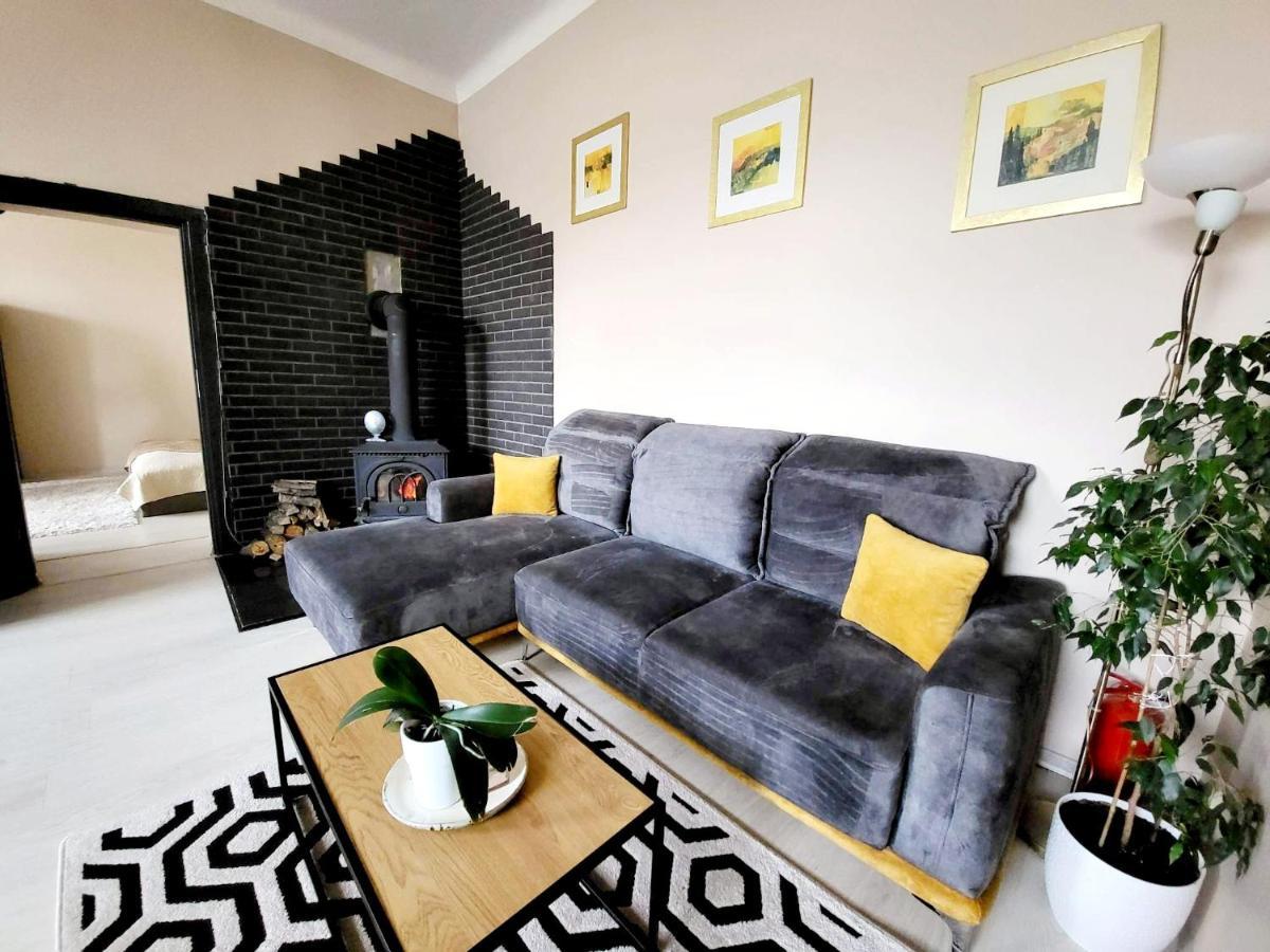 Cozy 2 Room Apartment In The Oldtown Of Kłajpeda Zewnętrze zdjęcie